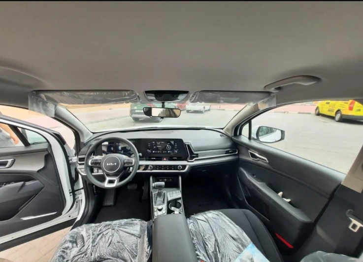 Kia Sportage 2023 white rental in dubai - undefined